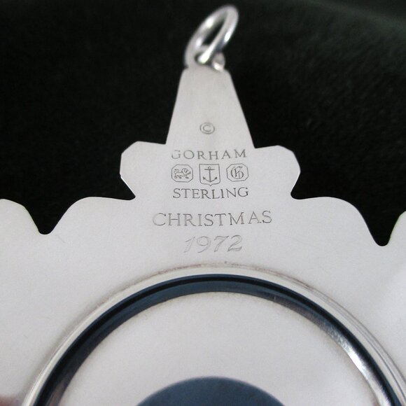 GORHAM STERLING SILVER 1972 SNOWFLAKE ORNAMENT🎁 - Picture 9 of 13